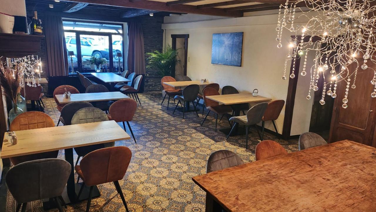 Hotel Au Central 阿勒 外观 照片